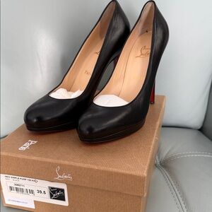 Christian Louboutin Black Pumps with Iconic Red Soles